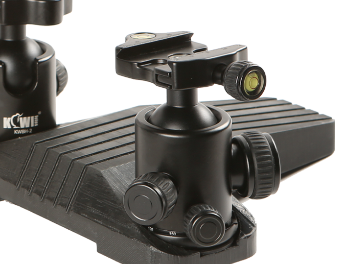 Each Ball Head Supports a Payload of Up To 8kg
